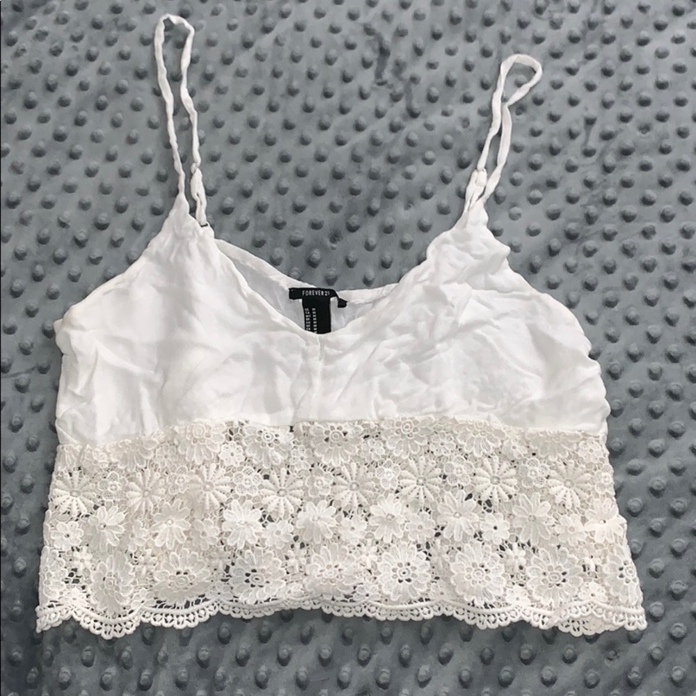 Forever 21 White Floral Lace Crop Top 🤍